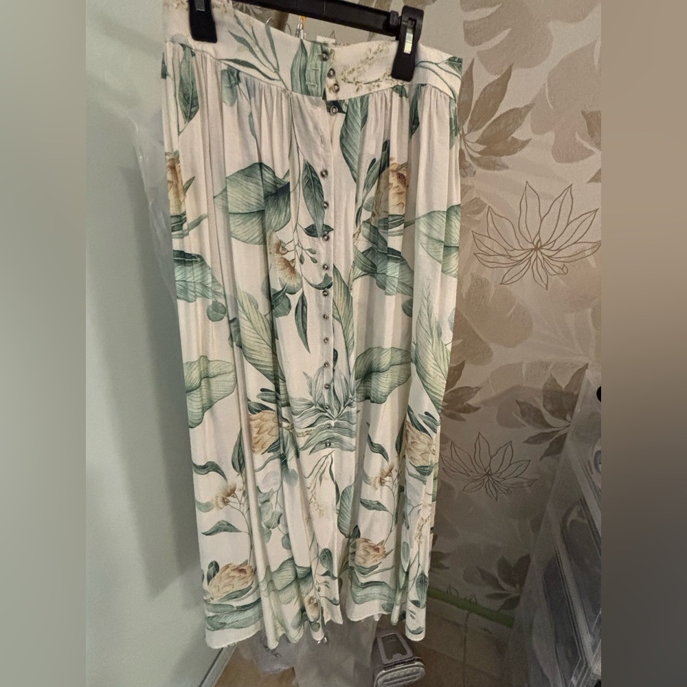 Floral Print Maxi Skirt - Green and Cream